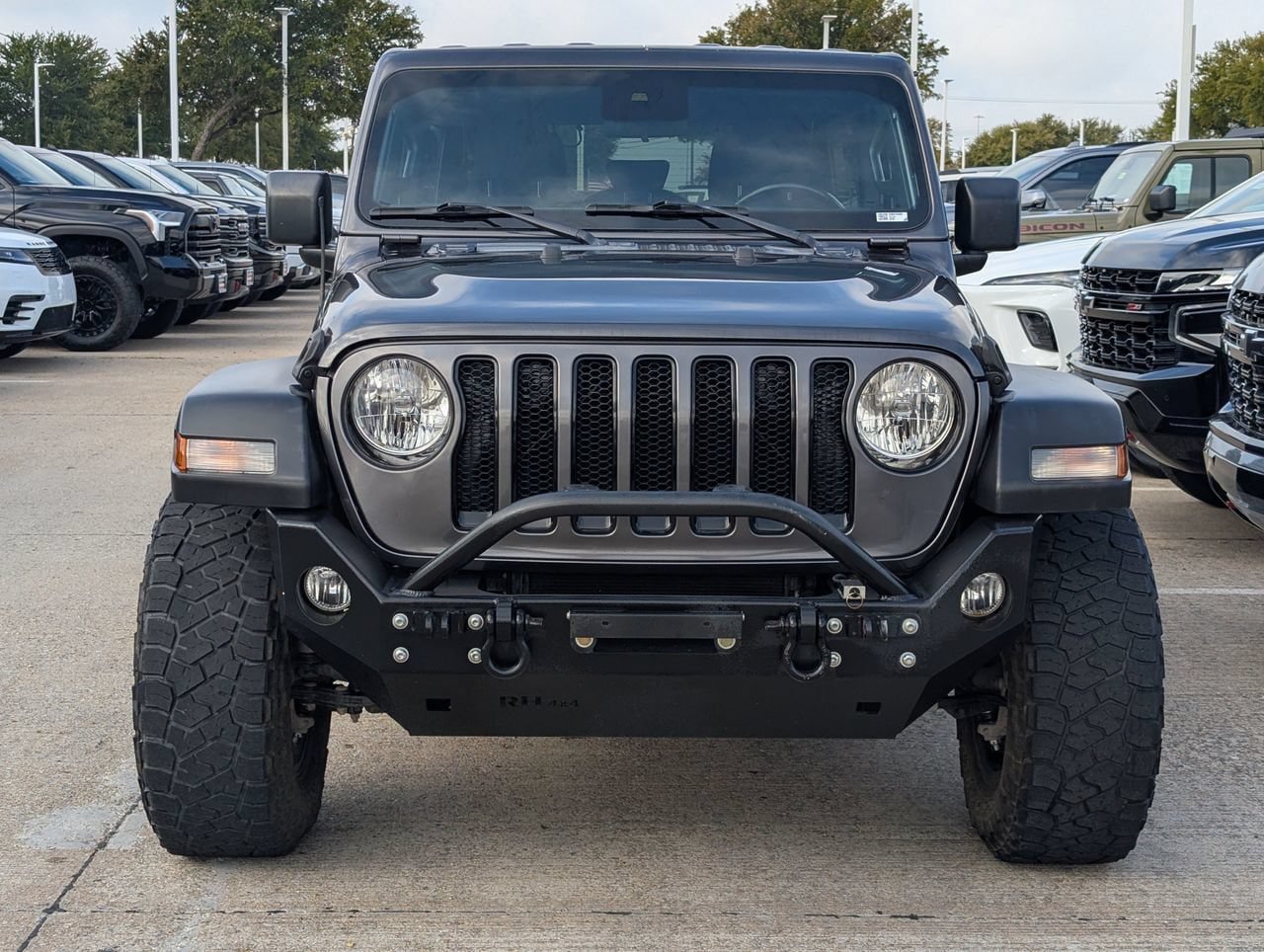 Used 2019 Jeep Wrangler Unlimited Sport AWD/4WD image 6