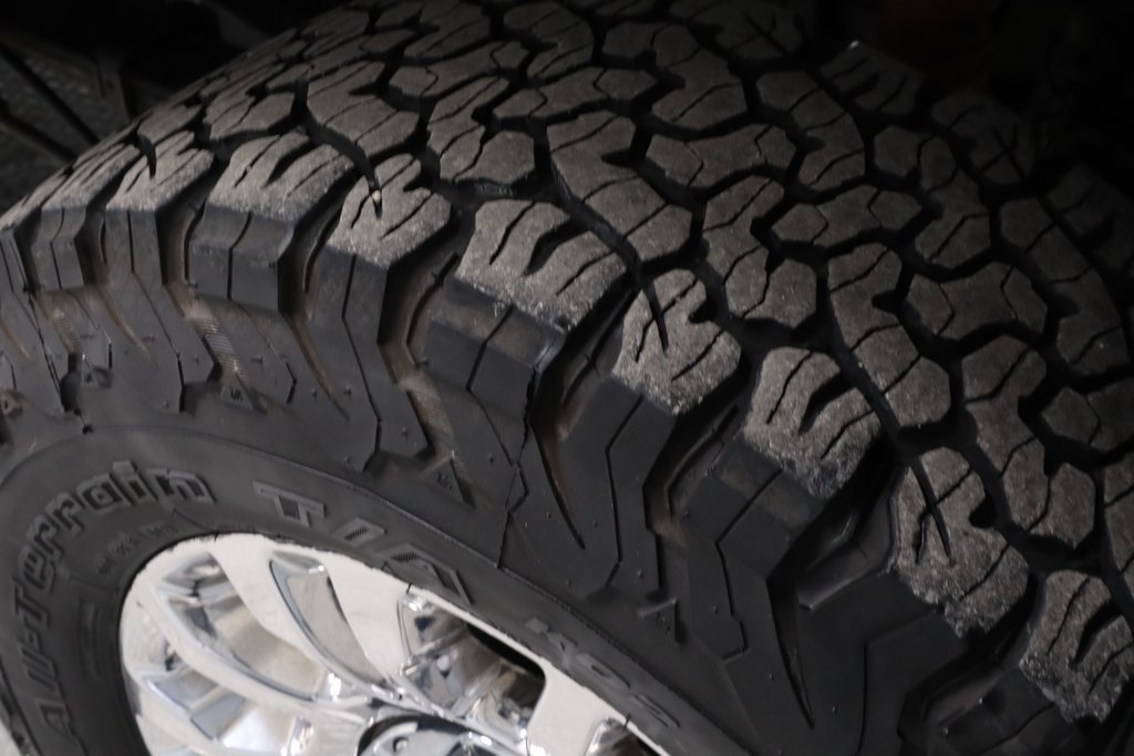 Used 2020 Ford F350 XLT w/ XLT Premium Package image 19