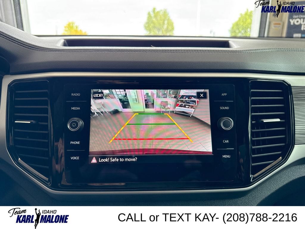 Used 2023 Volkswagen Atlas Cross Sport SE w/ Panoramic Sunroof Package AWD/4WD image 15