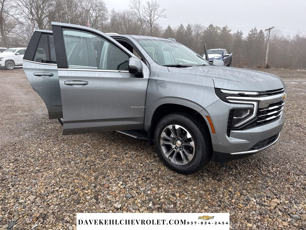 Used 2025 Chevrolet Tahoe LT w/ Comfort Package image 35