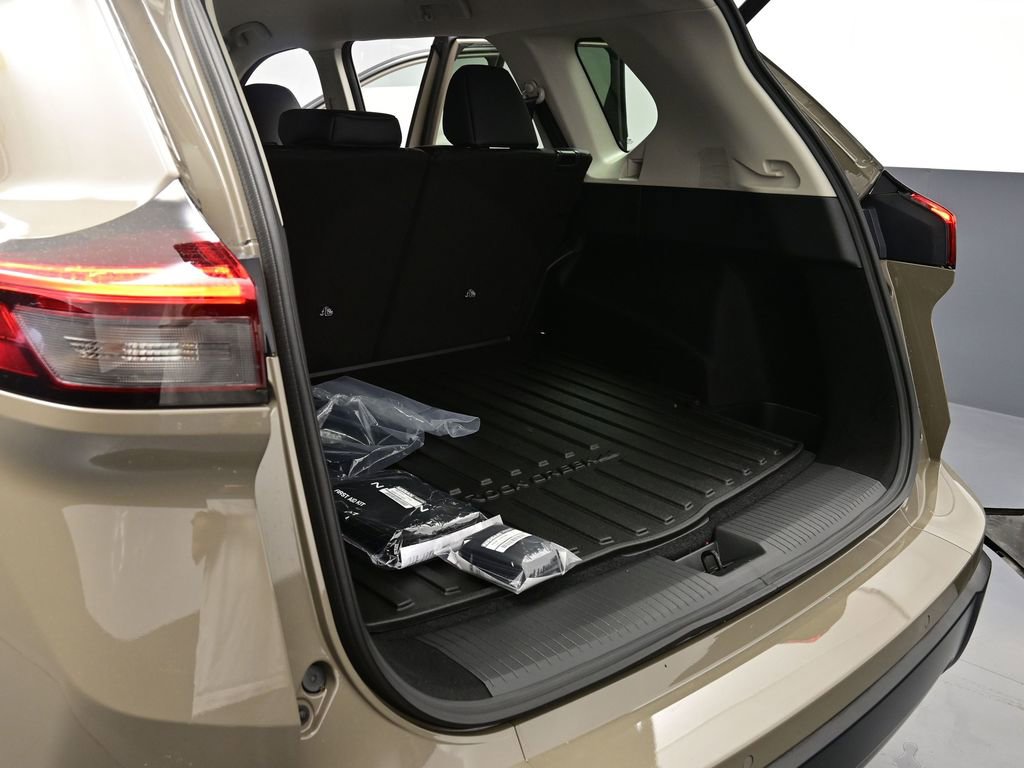 New 2026 Nissan Rogue SV image 22