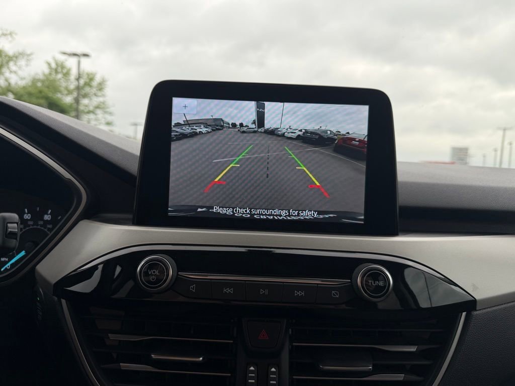 Used 2021 Ford Escape SE w/ Convenience Package FWD image 19