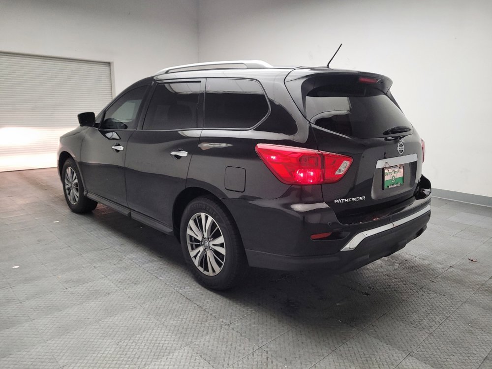 Used 2018 Nissan Pathfinder SL image 5