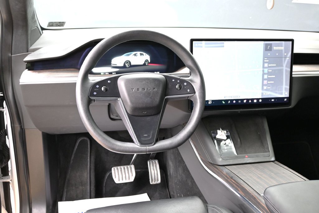 Used 2024 Tesla Model X AWD/4WD image 26