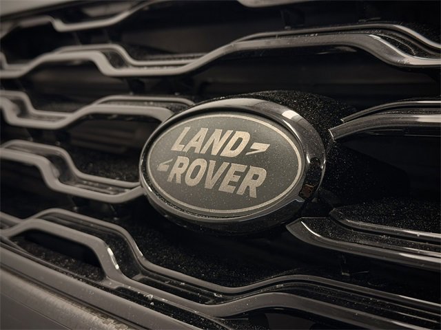 Used 2022 Land Rover Range Rover Sport SVR image 19