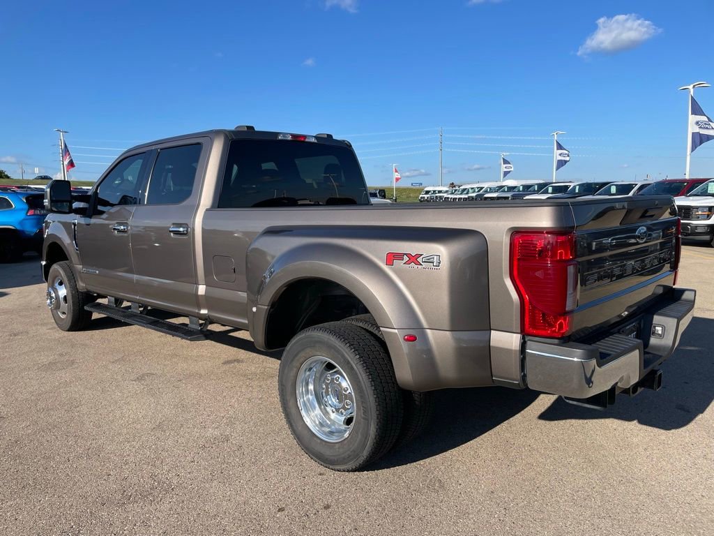 Used 2022 Ford F350 XLT w/ FX4 Off-Road Package AWD/4WD image 5