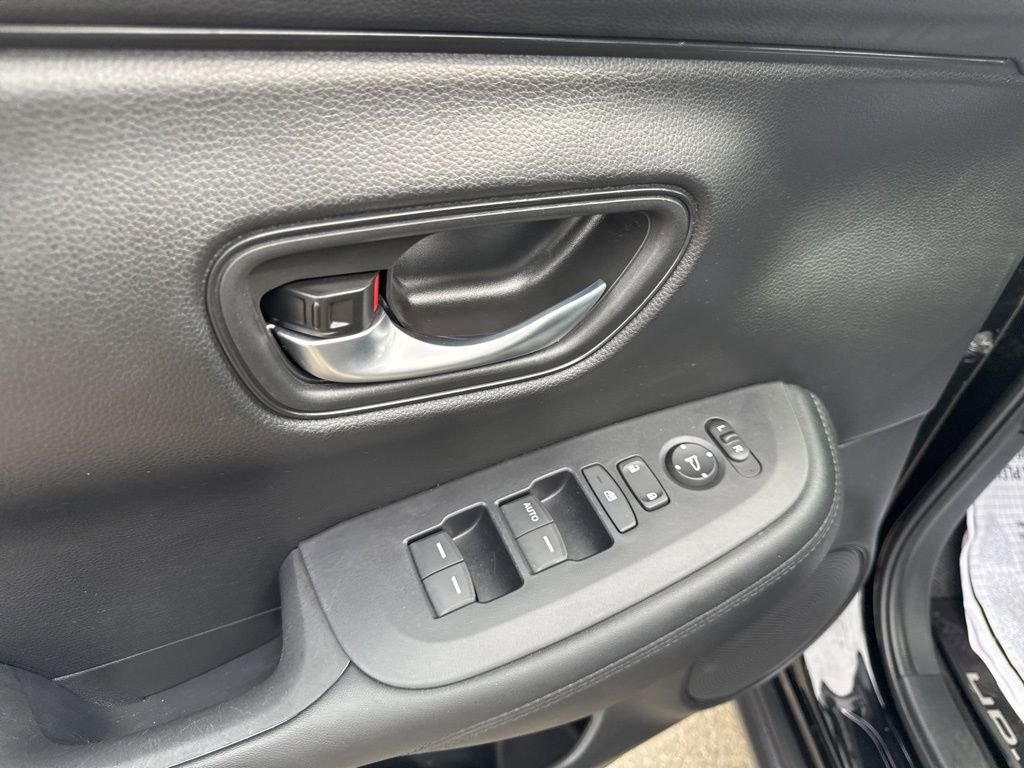 Used 2025 Honda HR-V LX image 22
