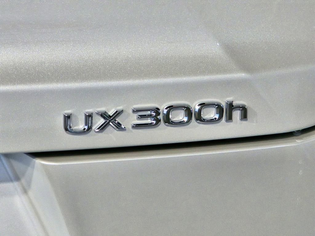 New 2026 Lexus UX 300h FWD image 11