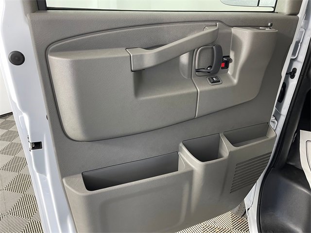 New 2025 Chevrolet Express 2500 image 11