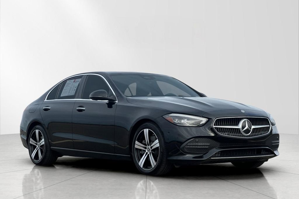 Used 2025 Mercedes-Benz C 300 Sedan image 8