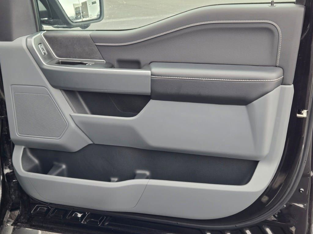 Used 2024 Ford F150 XLT w/ Equipment Group 302A MID image 6