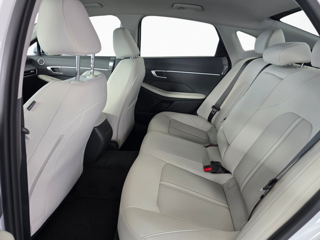 New 2026 Hyundai Sonata SEL AWD/4WD image 33