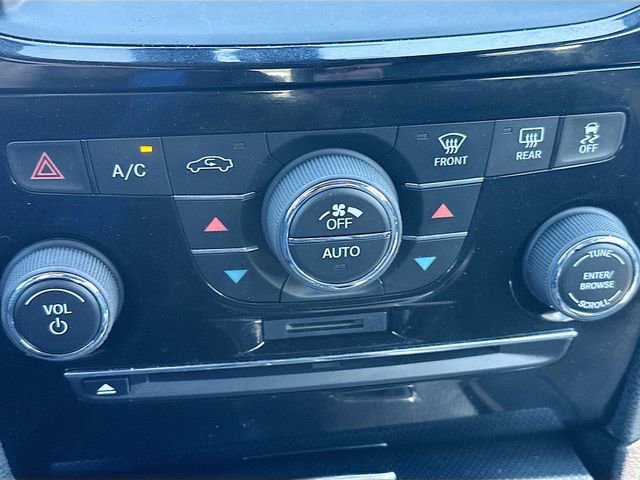 Used 2012 Chrysler 300 S RWD image 16