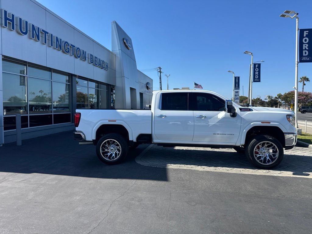 Used 2020 GMC Sierra 2500 SLT w/ Technology Package RWD image 3