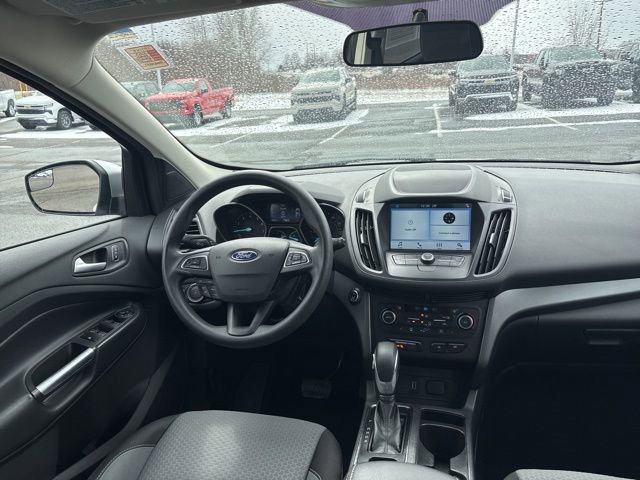 Used 2019 Ford Escape SE image 25