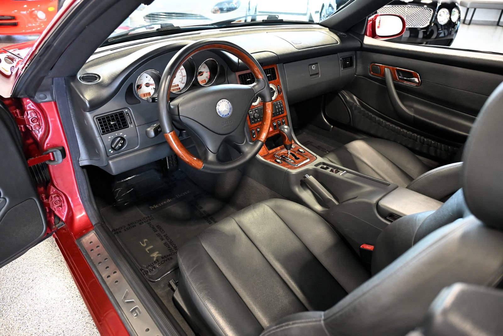 Used 2002 Mercedes-Benz SLK 320 w/ K4 Opt Pkg image 26