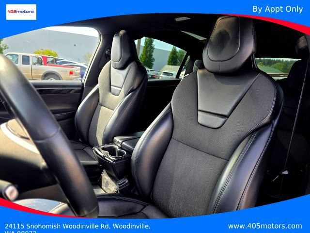 Used 2017 Tesla Model X 75D AWD/4WD image 32