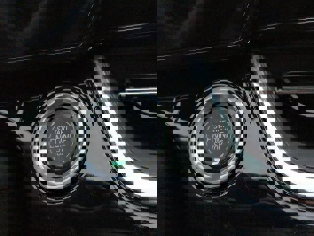 New 2026 Chevrolet Trax RS w/ Sunroof Package image 17