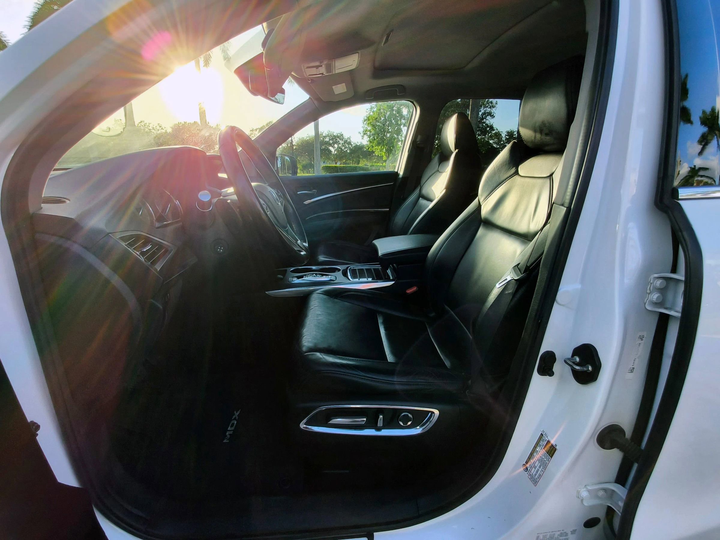 Used 2020 Acura MDX SH-AWD image 11