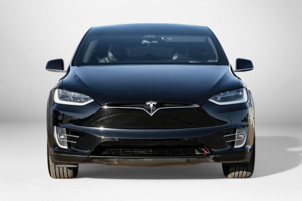 Used 2018 Tesla Model X 75D image 3