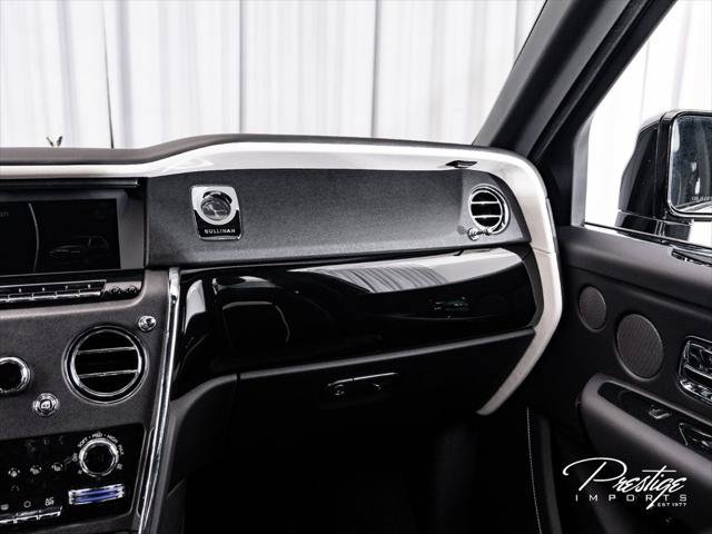 Used 2023 Rolls-Royce Cullinan AWD/4WD image 31