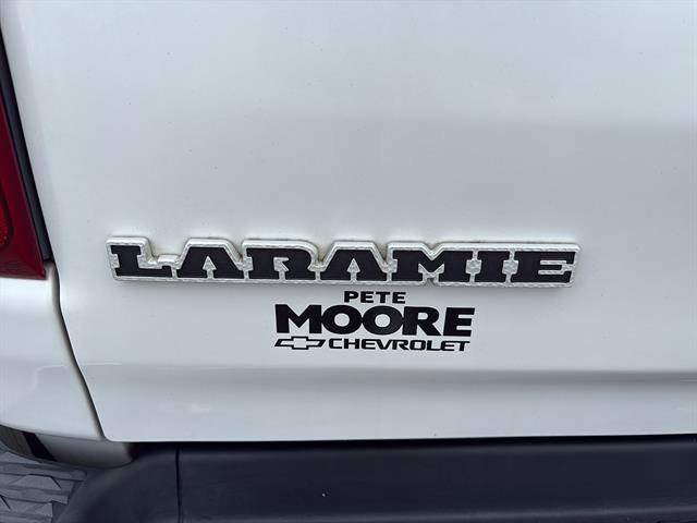 Used 2019 RAM 1500 Laramie AWD/4WD image 12