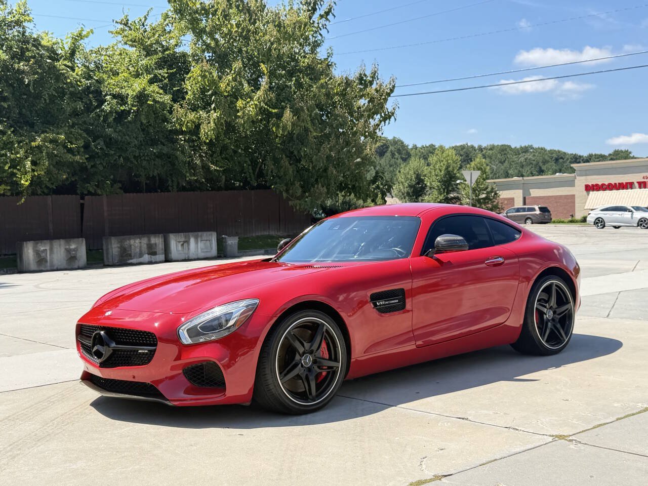 Used 2016 Mercedes-Benz AMG GT S image 1