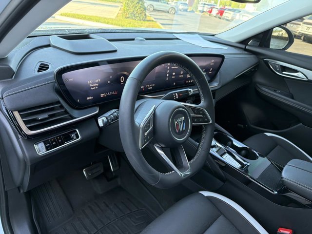 Used 2025 Buick Envision Sport Touring image 14