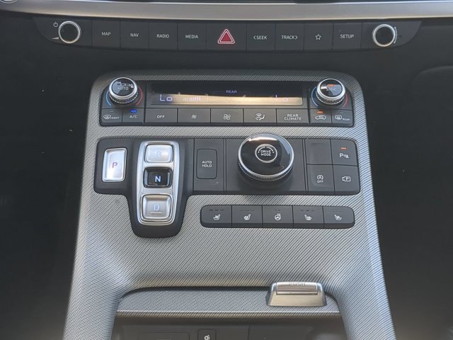 Used 2023 Hyundai Palisade SEL w/ Premium Package FWD image 18