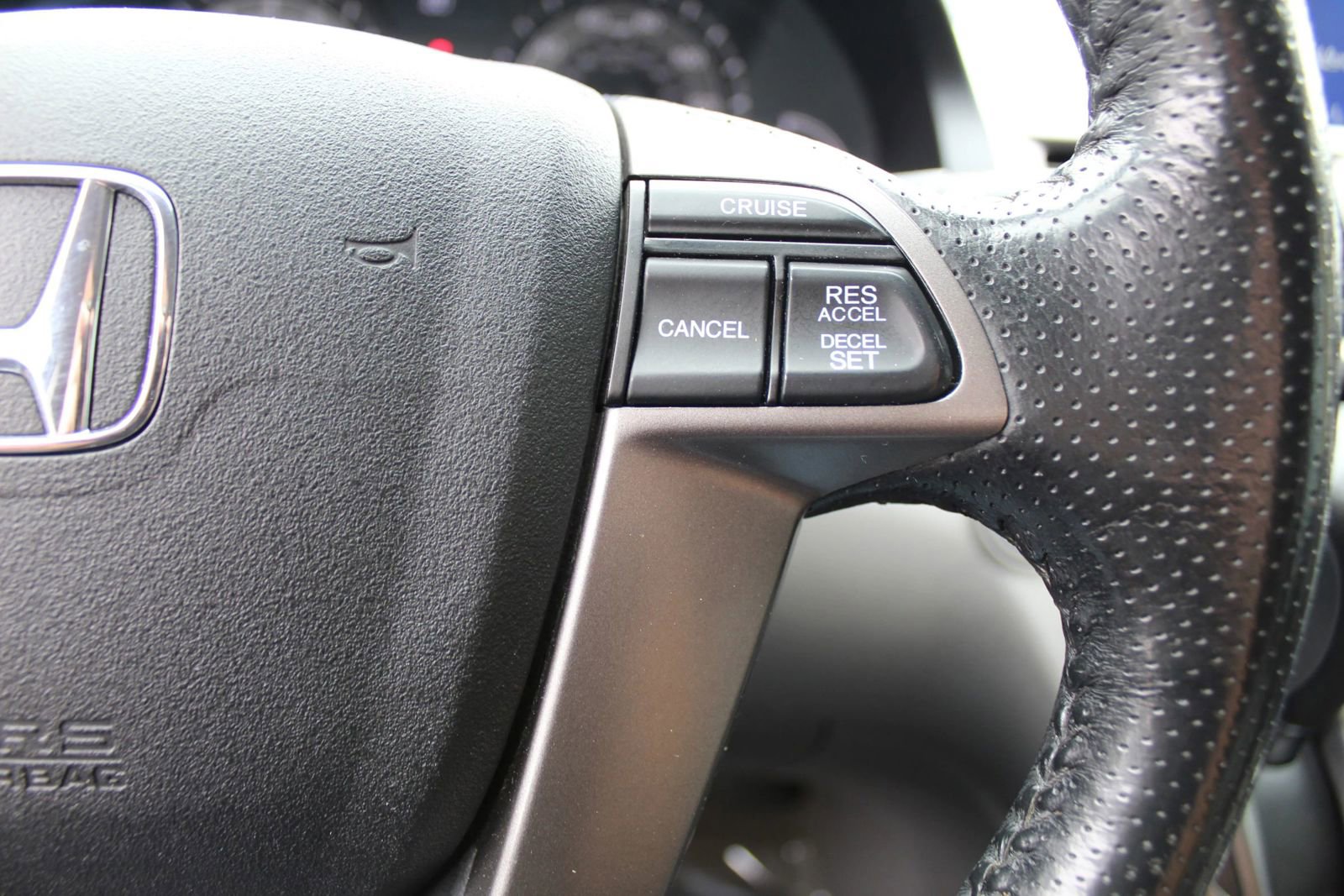 Used 2015 Honda Odyssey EX-L image 19