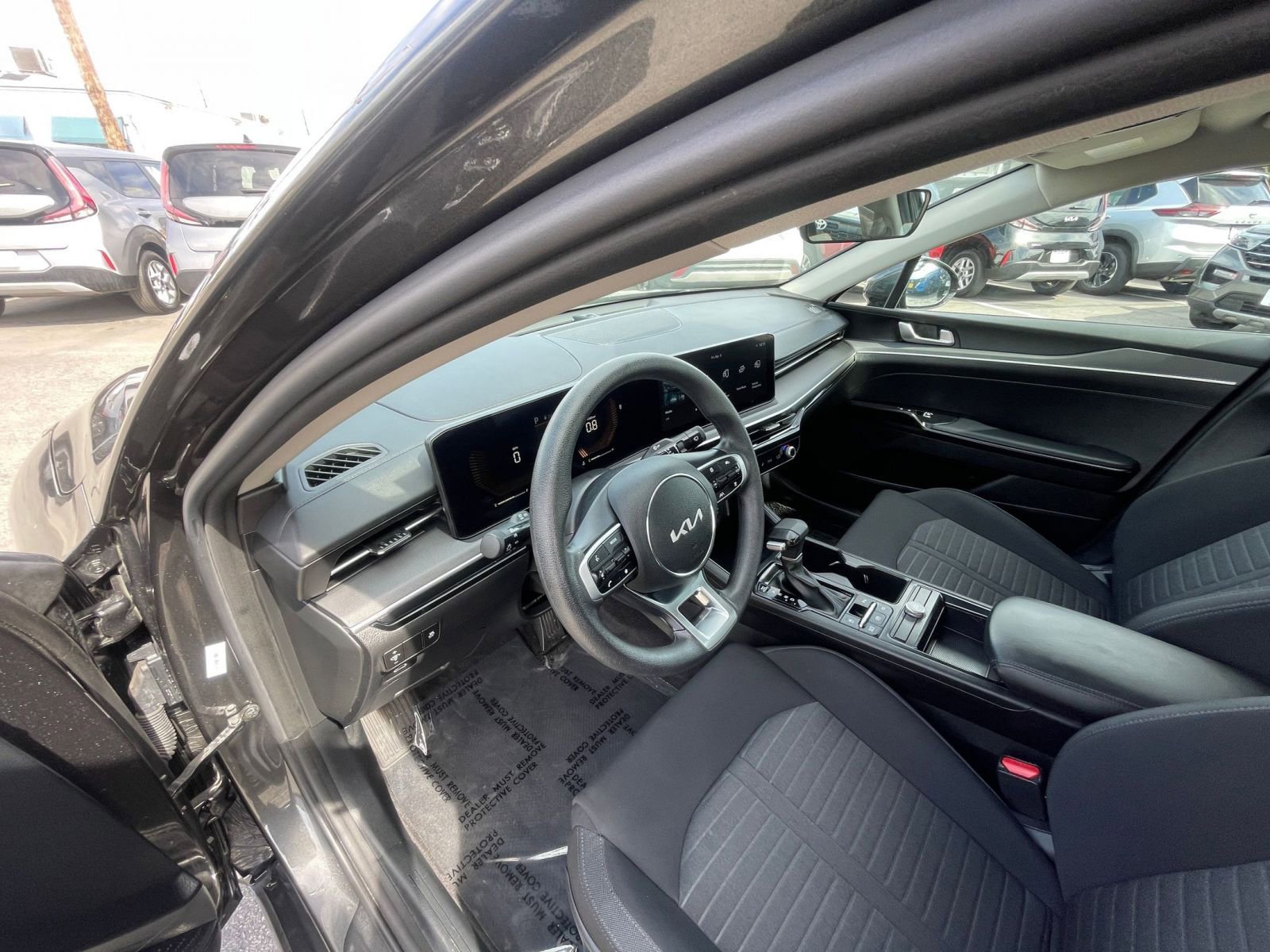 Used 2025 Kia K5 LXS FWD image 36