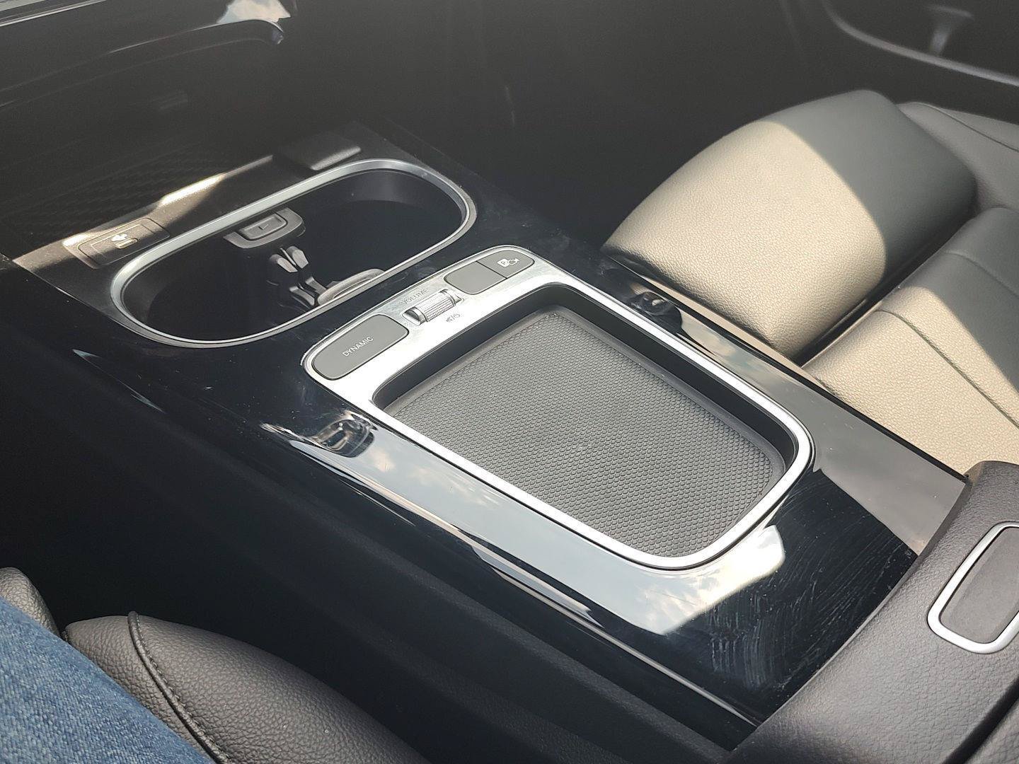 Used 2025 Mercedes-Benz CLA 250 4MATIC image 14