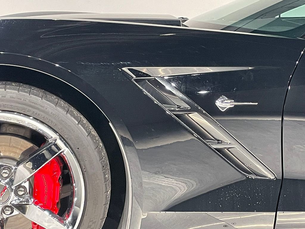 Used 2014 Chevrolet Corvette Stingray Coupe RWD image 11