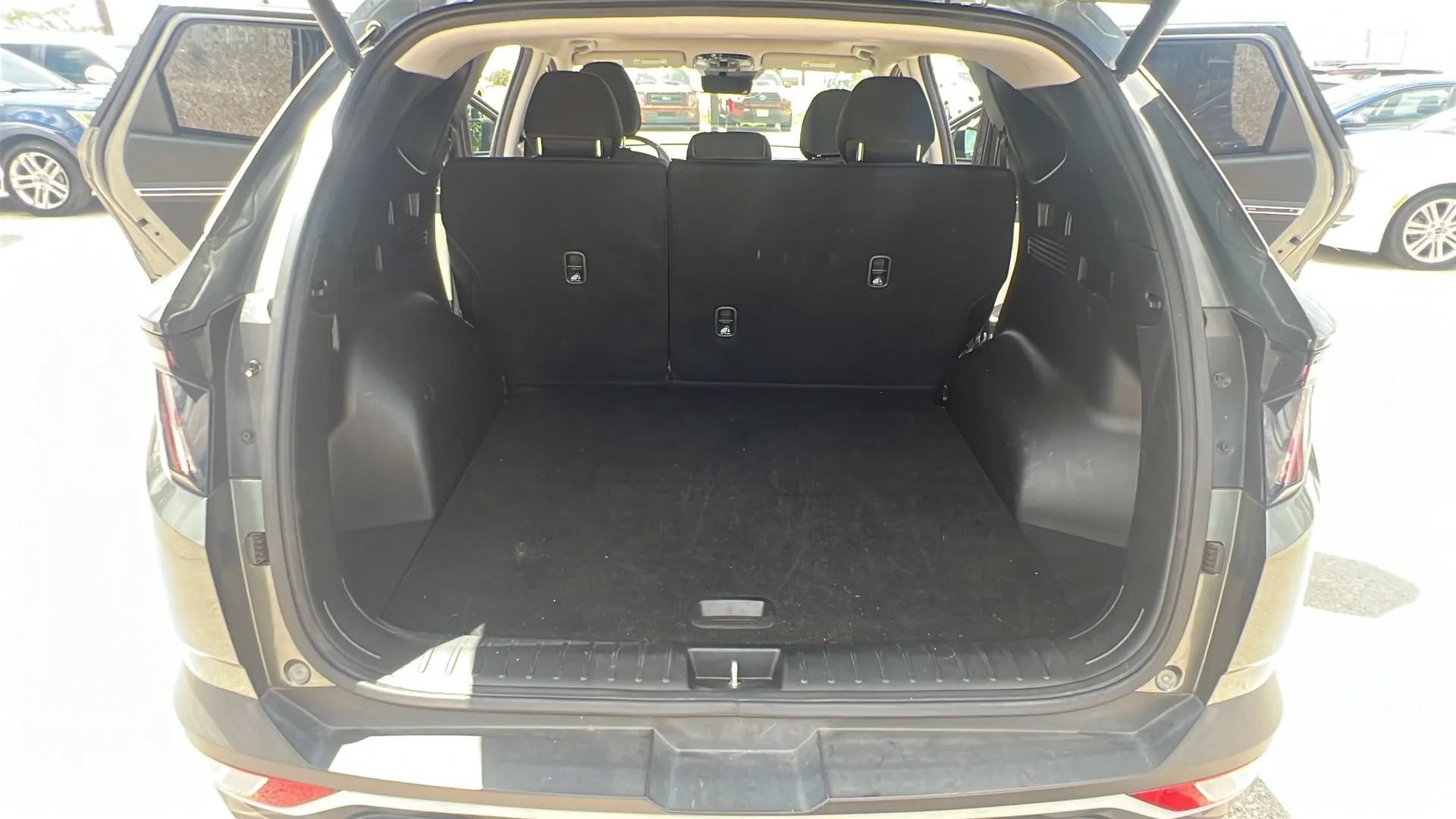 Used 2022 Hyundai Tucson SEL w/ Convenience Package FWD image 29