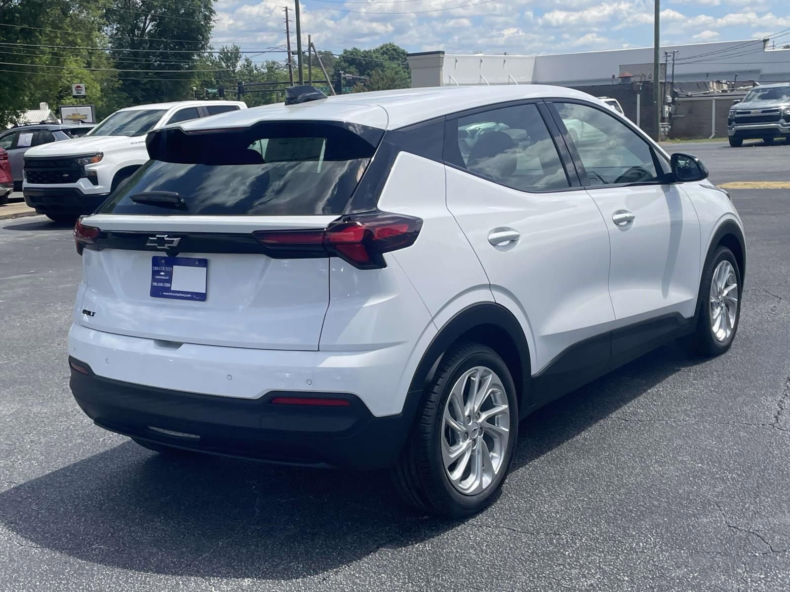 New 2027 Chevrolet Bolt LT FWD image 23