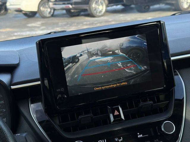 Used 2023 Toyota Corolla LE image 5