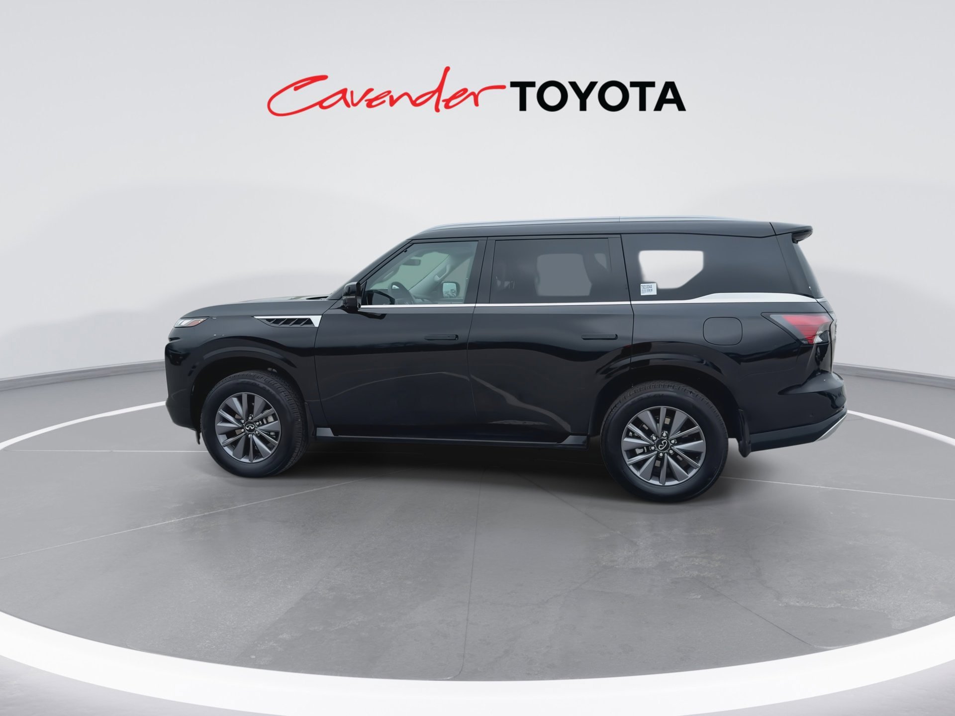 Used 2026 INFINITI QX80 Pure w/ Cargo Package RWD image 5