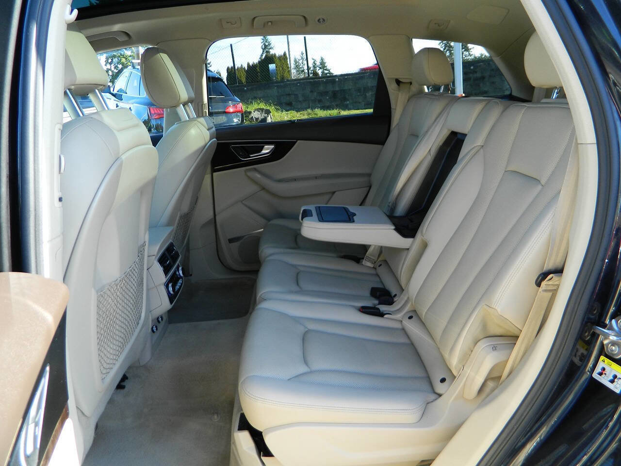 Used 2018 Audi Q7 3.0T Prestige image 14