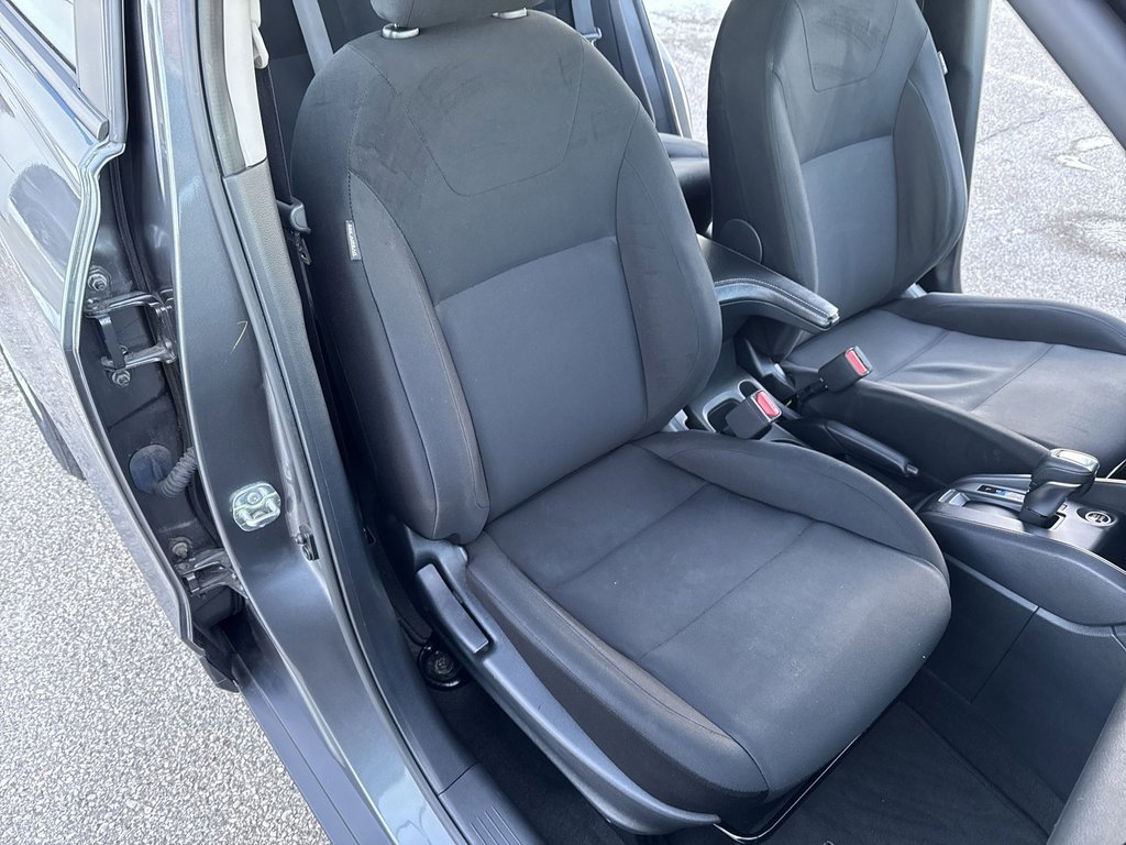 Used 2023 Nissan Kicks S image 21