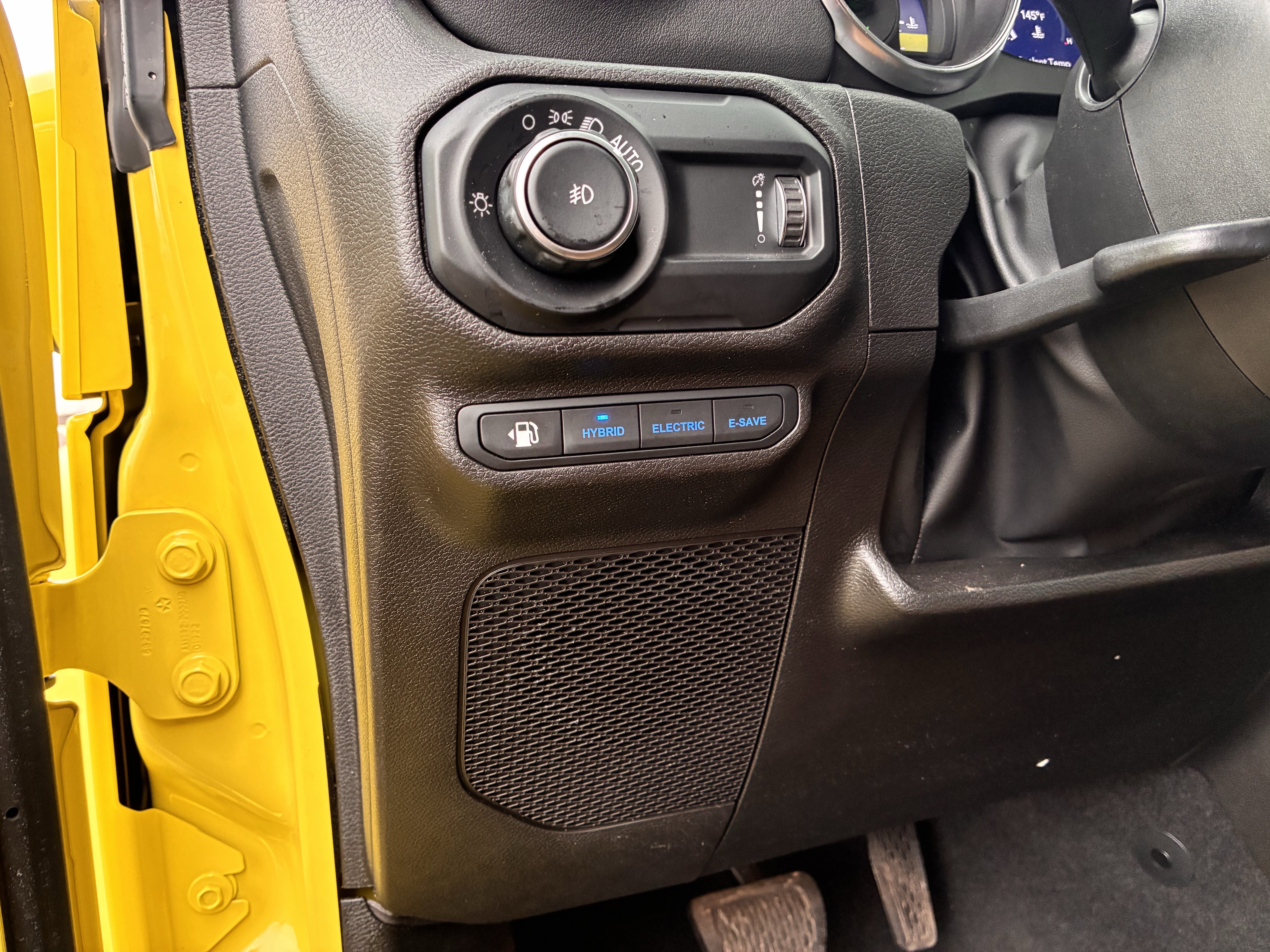 Used 2023 Jeep Wrangler Unlimited Sahara w/ Dual Top Group image 16