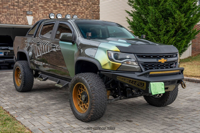 Used 2017 Chevrolet Colorado ZR2 w/ LPO, Premium Interior Package image 12