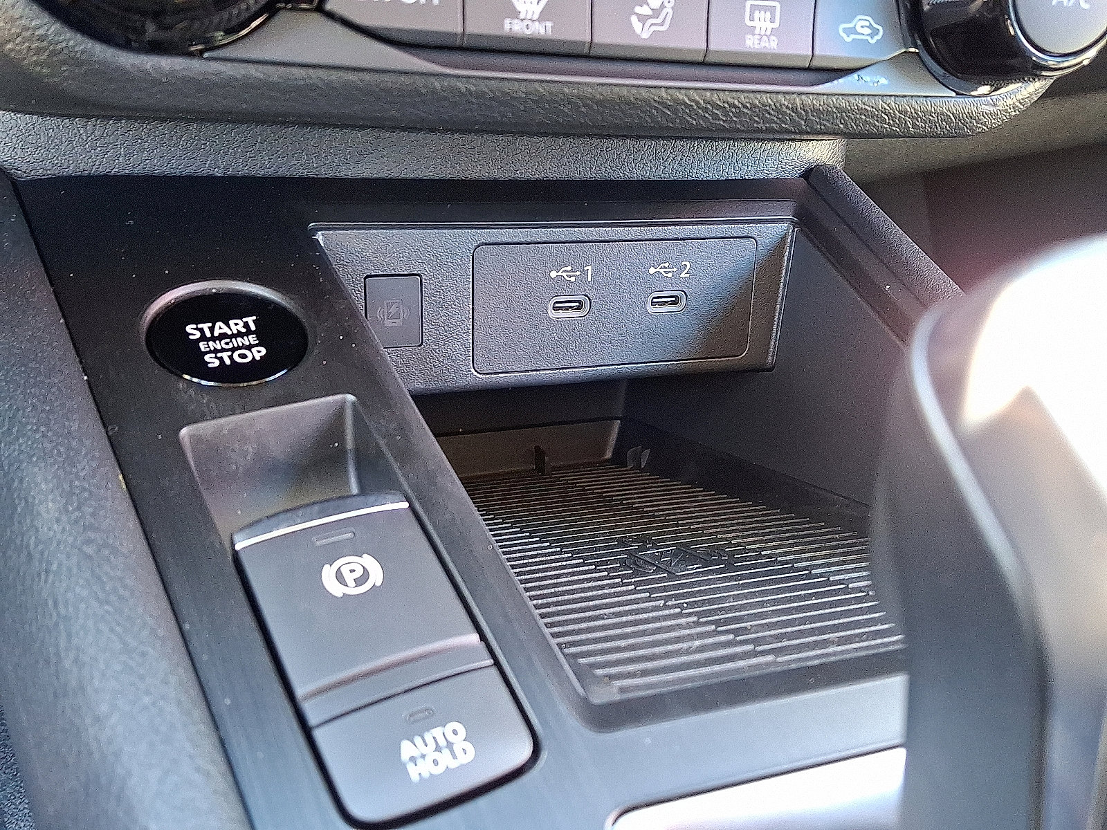 New 2026 Nissan Kicks SV w/ Cold Weather Package image 14