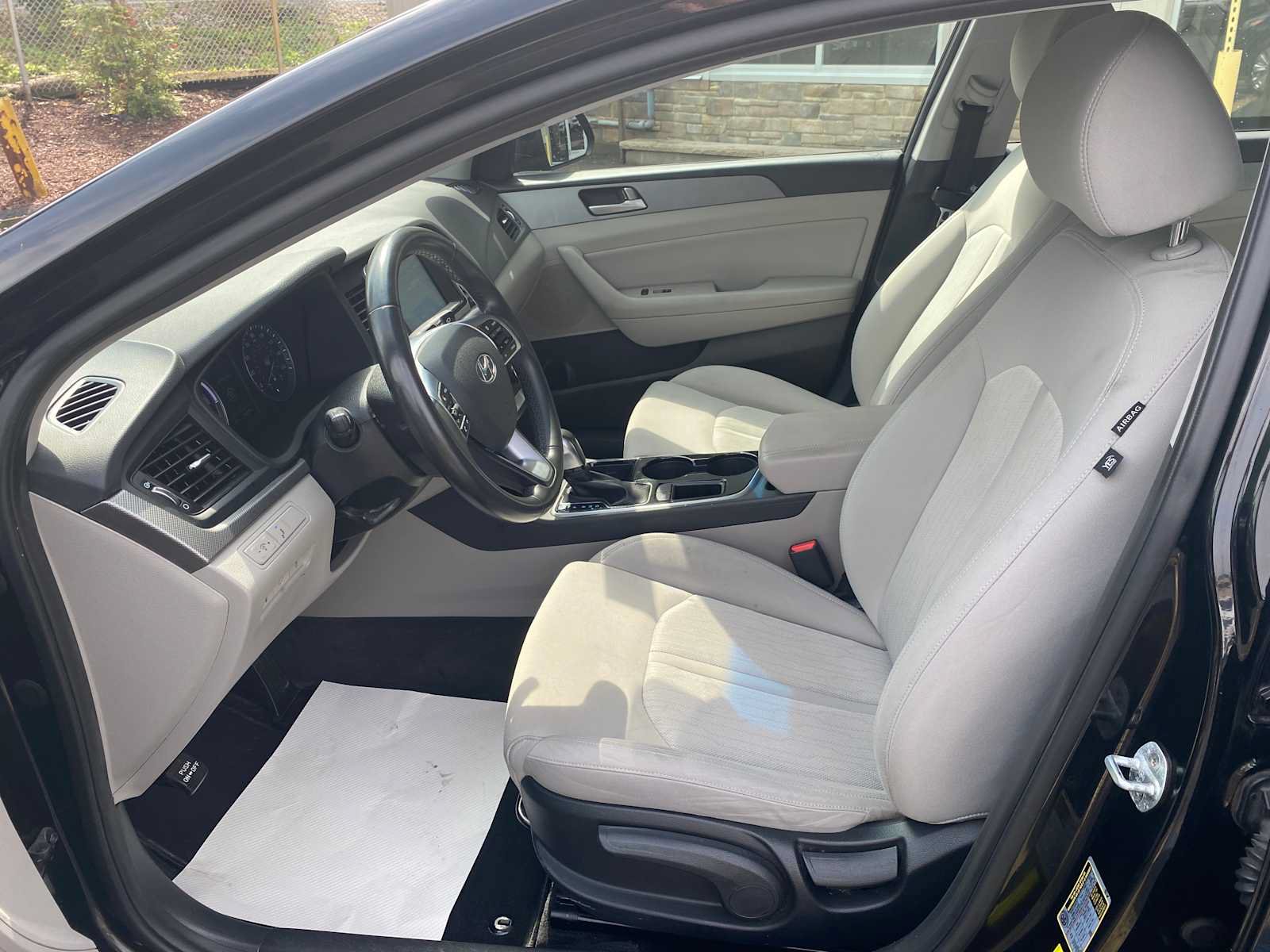 Used 2019 Hyundai Sonata SE FWD image 9