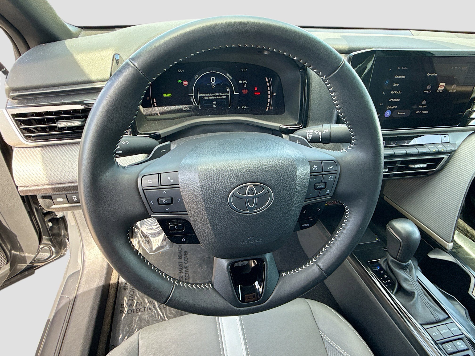 Used 2025 Toyota Camry SE image 37