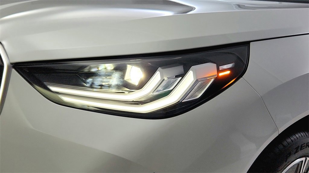 Used 2025 BMW X3 xDrive30i w/ Convenience Package image 20