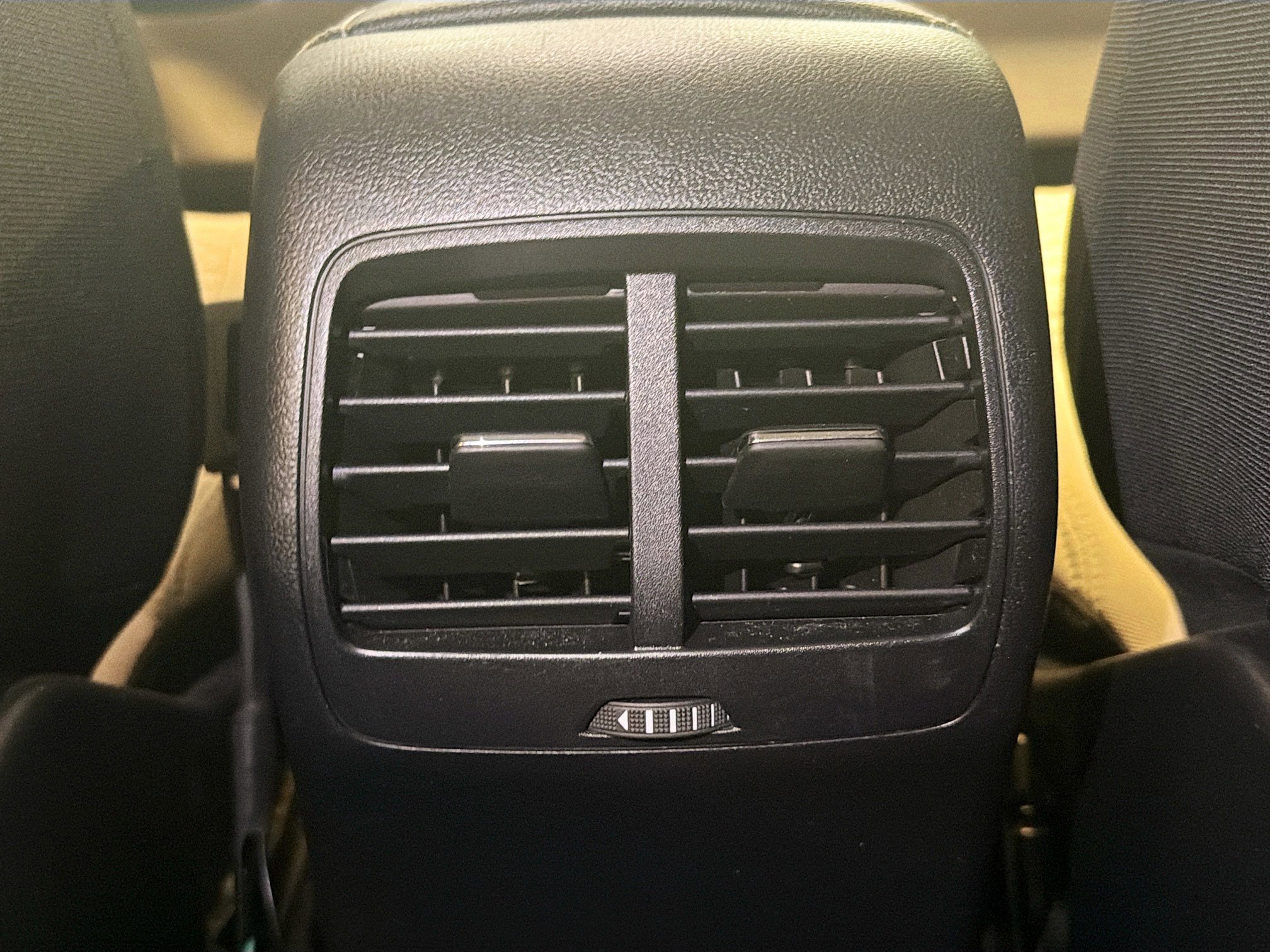 Used 2021 Ford Escape SE w/ Cold Weather Package image 26