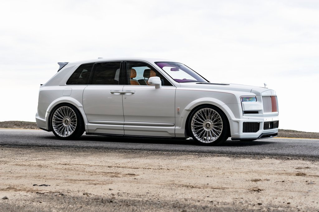 Used 2026 Rolls-Royce Cullinan image 8