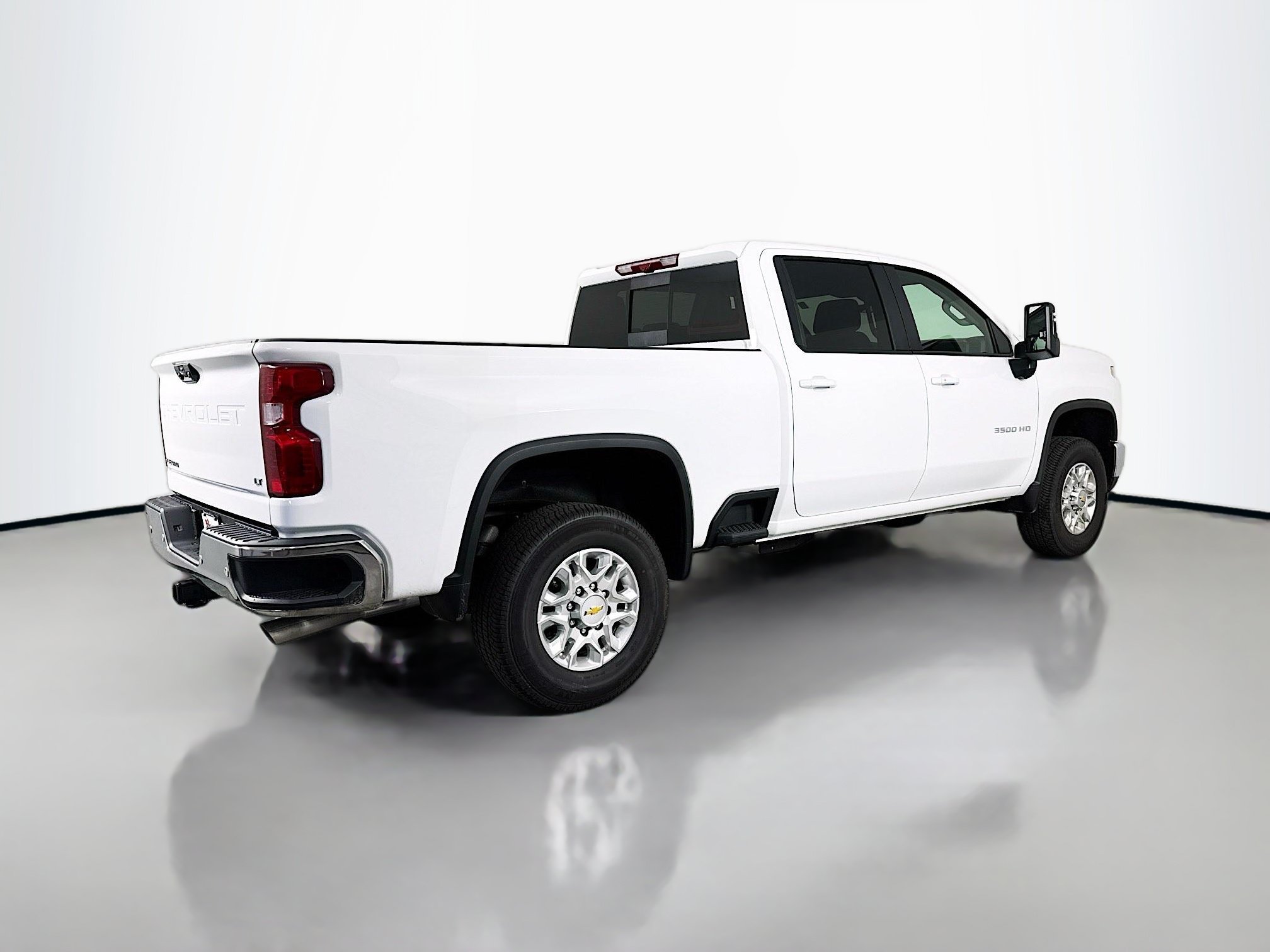 Used 2026 Chevrolet Silverado 3500 LT w/ All Star Edition AWD/4WD image 7