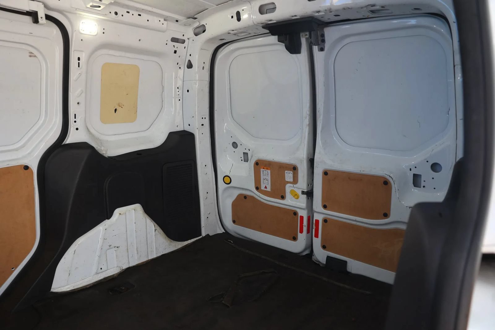 Used 2018 Ford Transit Connect XL FWD image 24