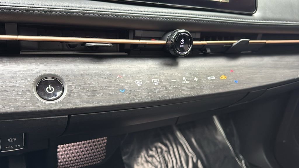 Certified 2024 Nissan Ariya FWD image 23